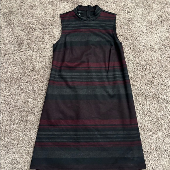AB Studio Dresses & Skirts - 🎁 AB Studio Black and Burgundy Striped Dress